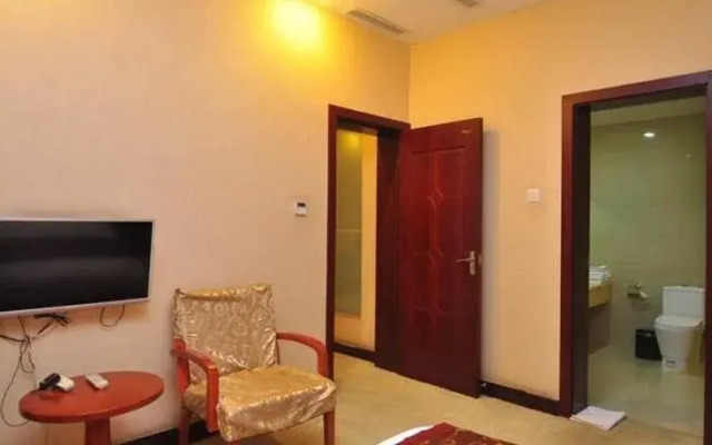 Yuxi Hui Jing Hotel