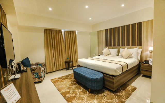 Fabhotel Prime The Thane Club