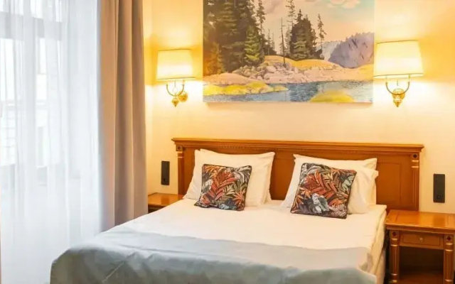 Epic Rooms