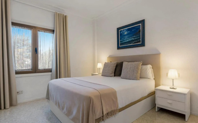 1 Bedroom Apartment in Andalucía del Mar - Puerto Banús
