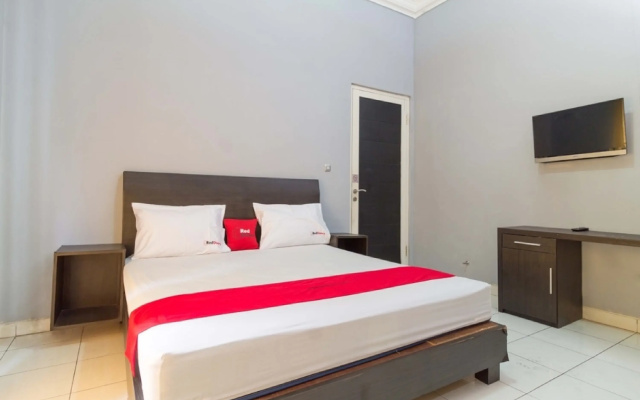 RedDoorz near Kebun Raya Bogor