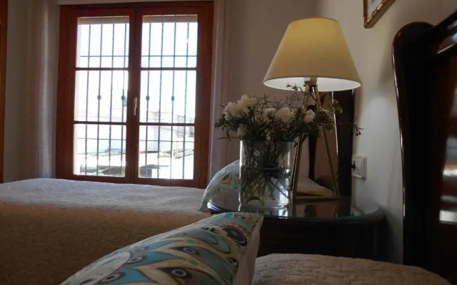 Penthouse Sleeps 4 With Private Garden