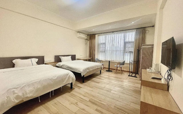 Yifu Apartment Hotel
