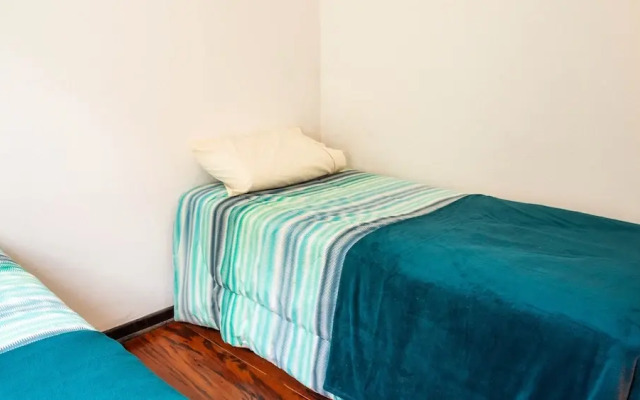 Casa com Lareira Wi-fi e Varanda com Vista