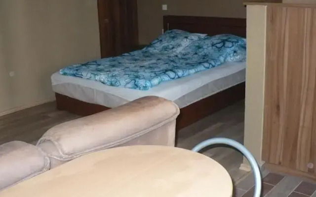 Aqua Apartmanház