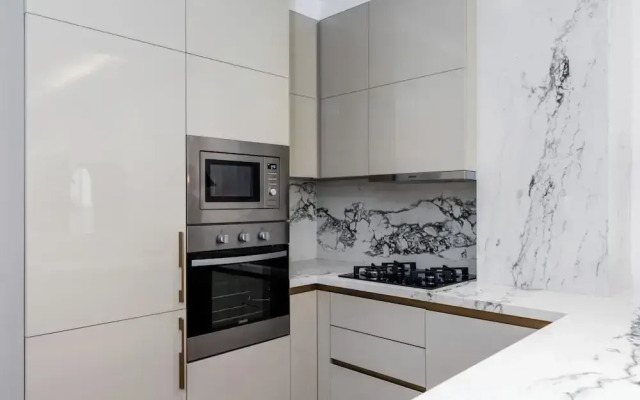 Waves - Premium Seaside Retreat With Private Beach
