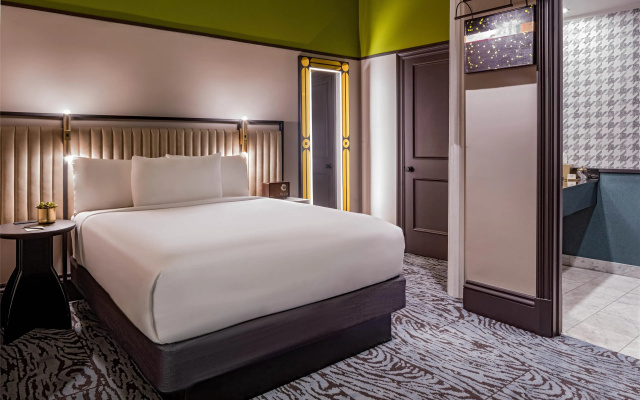 The Pelham Hotel