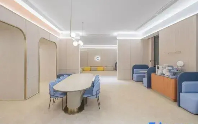 HanTing Hotel (Chengdu Longquanyi Dong'an Lakeside)