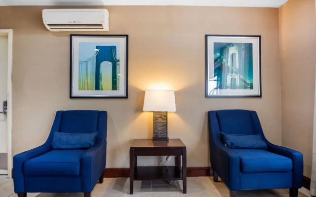 Comfort Inn New York Staten Island