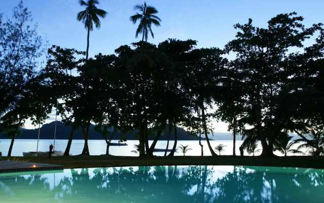 Matangi Island Resort - Adults Only