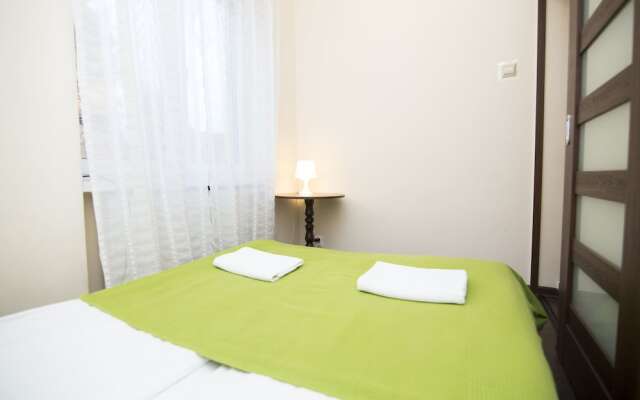 Апартаменты Rent a Flat apartments - Korzenna St. комната для гостей