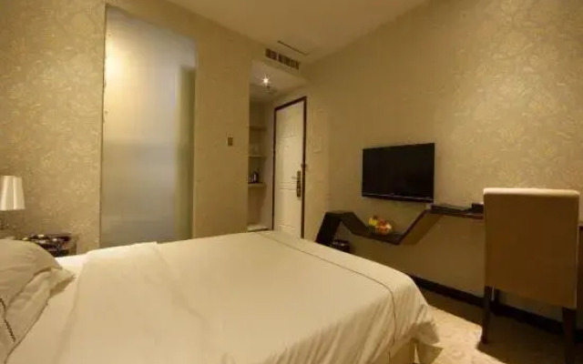 Fengsheng Hotel (Guangzhou Panyu Chimelong Zoo North Gate)
