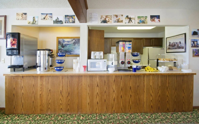 A Wyoming Inn