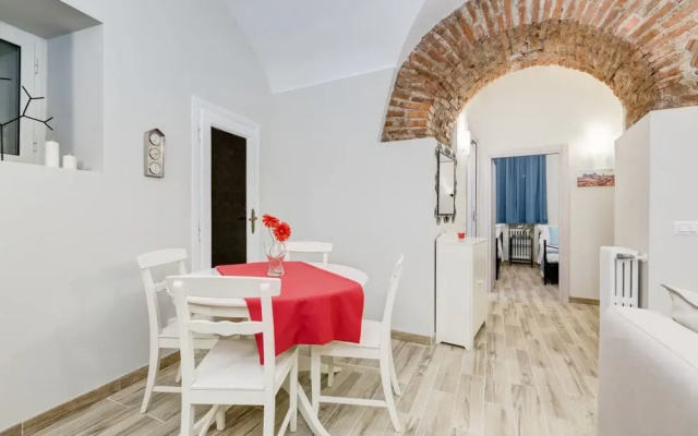Lovely and Modern Flat 5 Minutes From Colosseo!