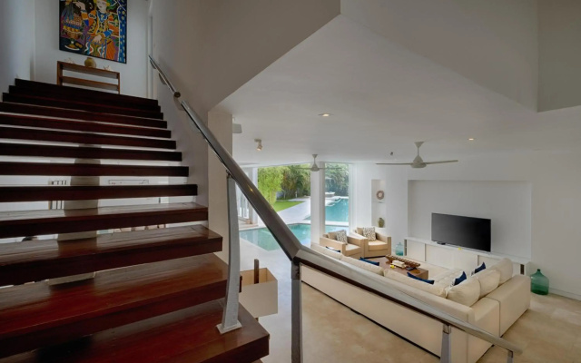 Курортный отель Canggu Villa by Sanga Sanga Hospitality