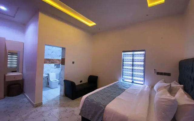 House 40 Residence