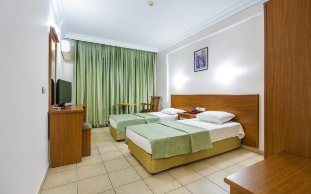 Alanya Beach Hotel