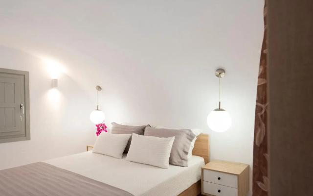 White Orchid Suites
