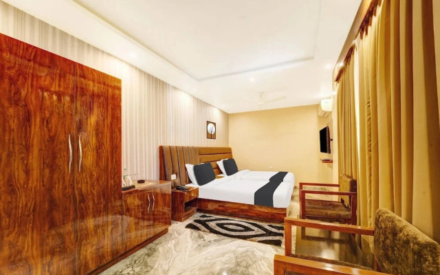 Super Townhouse OAK The Dev Regency