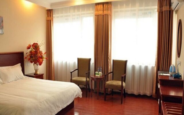 Отель GreenTree Inn Beijing Capital Airport Hotel Китай, Пекин - отзывы, цены и фото номеров - забронировать отель GreenTree Inn Beijing Capital Airport Hotel онлайн комната для гостей