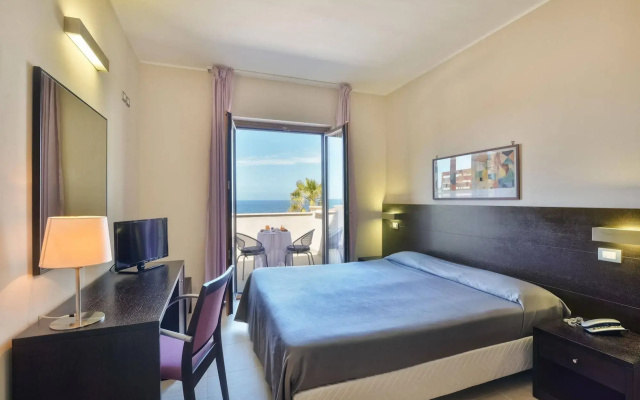 Hotel Mareluna