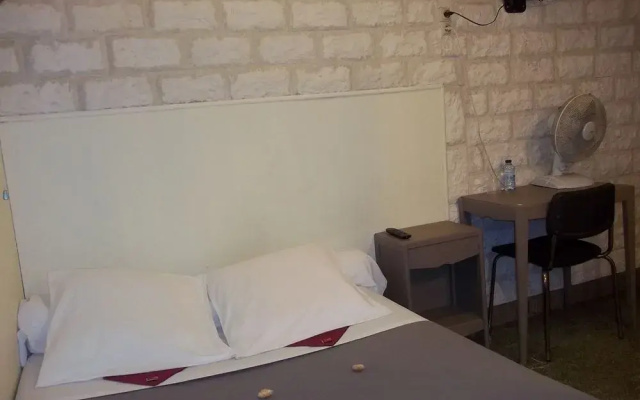 Hotel Innova Cardabella