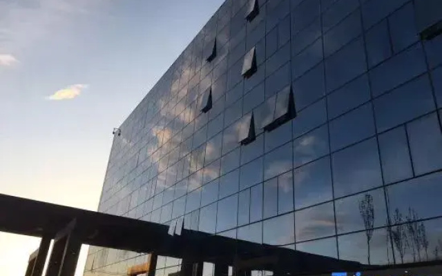 Yunpeng Sunshine Holiday Hotel