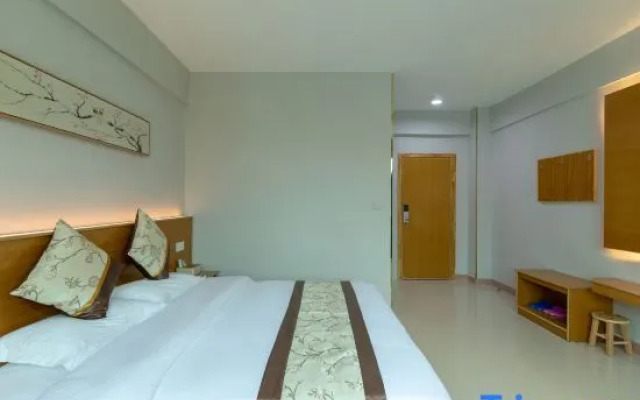 Sanya Lushe Hotel
