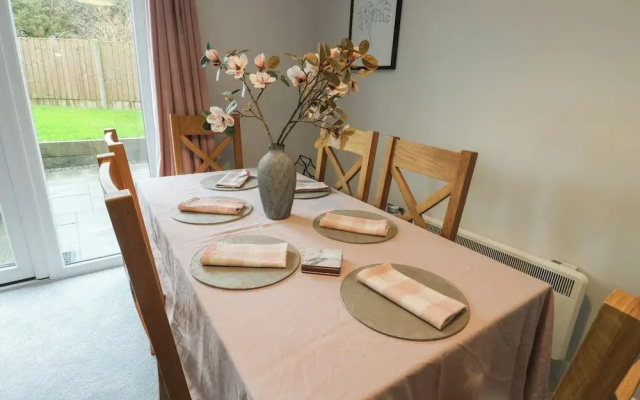 11 Parc Delfryn