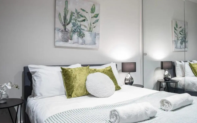 Relaxed 1BR1BA city view apt+WIFI in CBD