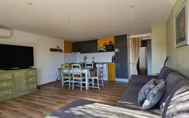 Mini Villa T3 Climatisee, Vue Mer, Cosy & Moderne