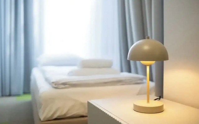 Moon ApartHotel