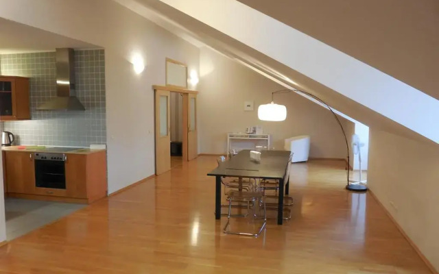 Bredovský dvůr Apartment