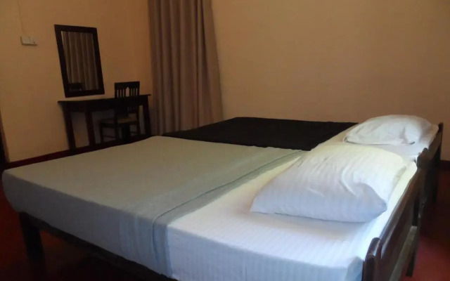 Savana Bungalow & Hostel
