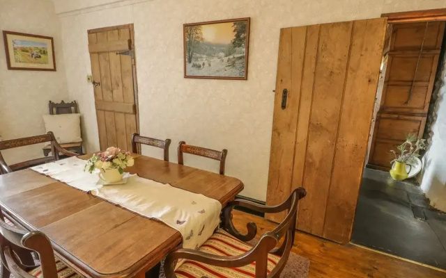 Hendy Cottage