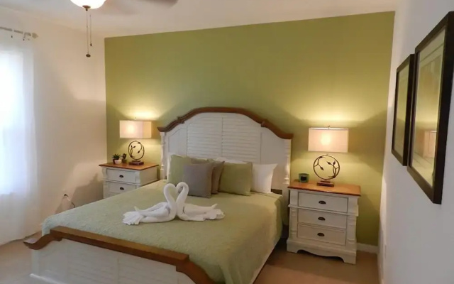 Sm215701 - Watersong - 5 Bed 4 Baths Villa