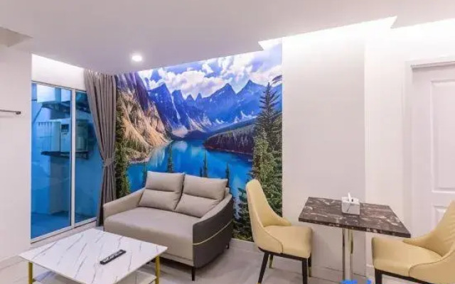 Airbus Hotel @ Phawana Station