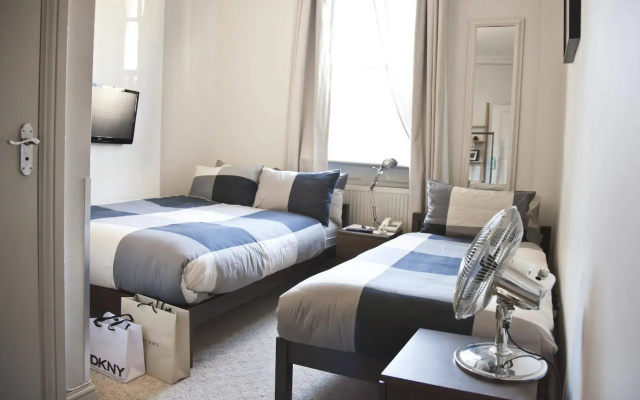 Griffin House Hotel
