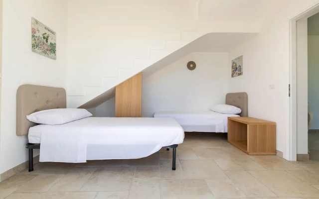 1913 B&B I Tarocchi - Camera Quadrupla con Terrazza