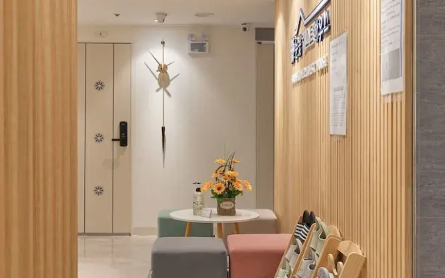 Snowflower Guesthouse