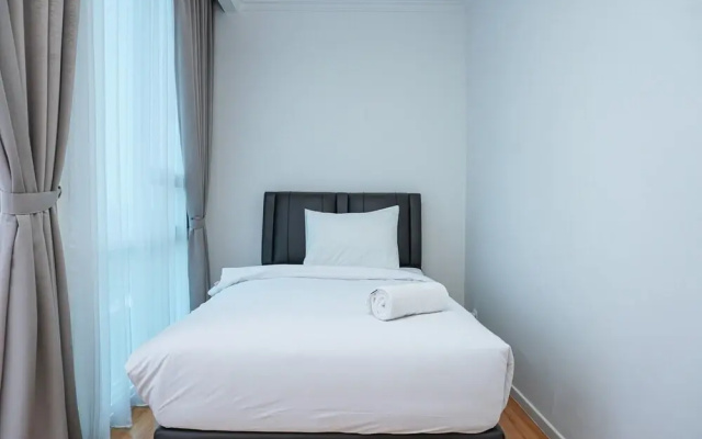 Stunning 2 Bedrooms Apartment at Ancol Mansion
