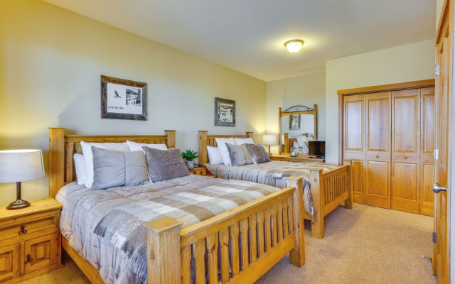 Private Hot Tub: Scenic Granby Vacation Rental!
