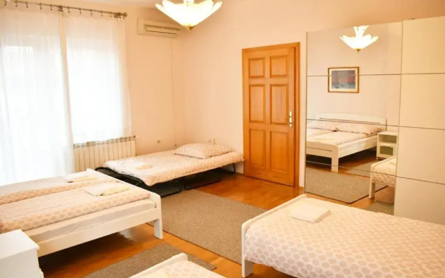 Danube star 2