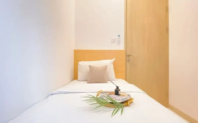 Cozy with Modern Style 2BR Apartment at Tokyo Riverside