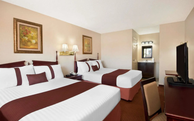Coast Red Deer Hotel