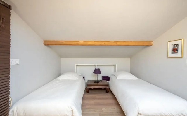 Spacious Holiday Home in La Croix Valmer With Private Pool