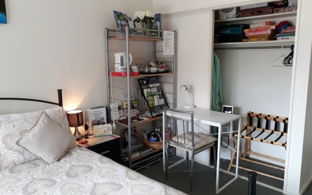 Peaceful And Quiet Witherlea Homestay