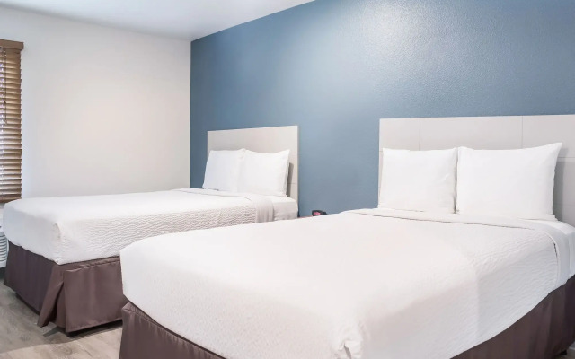 WoodSpring Suites Houston Baytown
