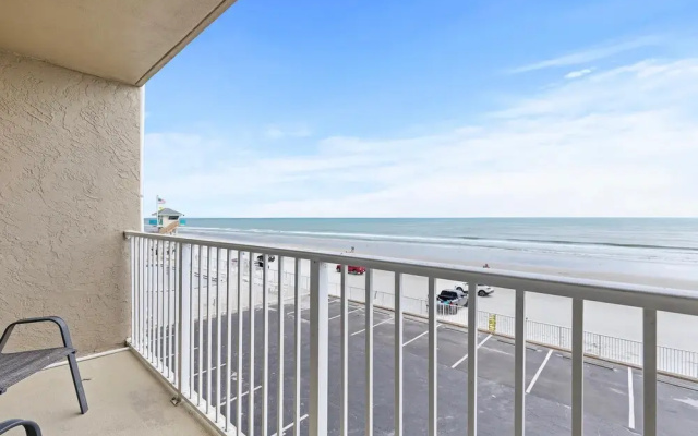 Pirates Cove 221