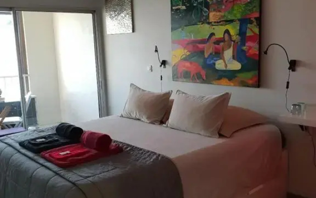 1 Chambre, 1 Ptit dèj, 1 Sourire